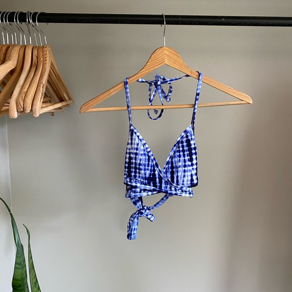 Blue Reversible Bikini Top - La Vie en Rose S - Picture 2 of 7